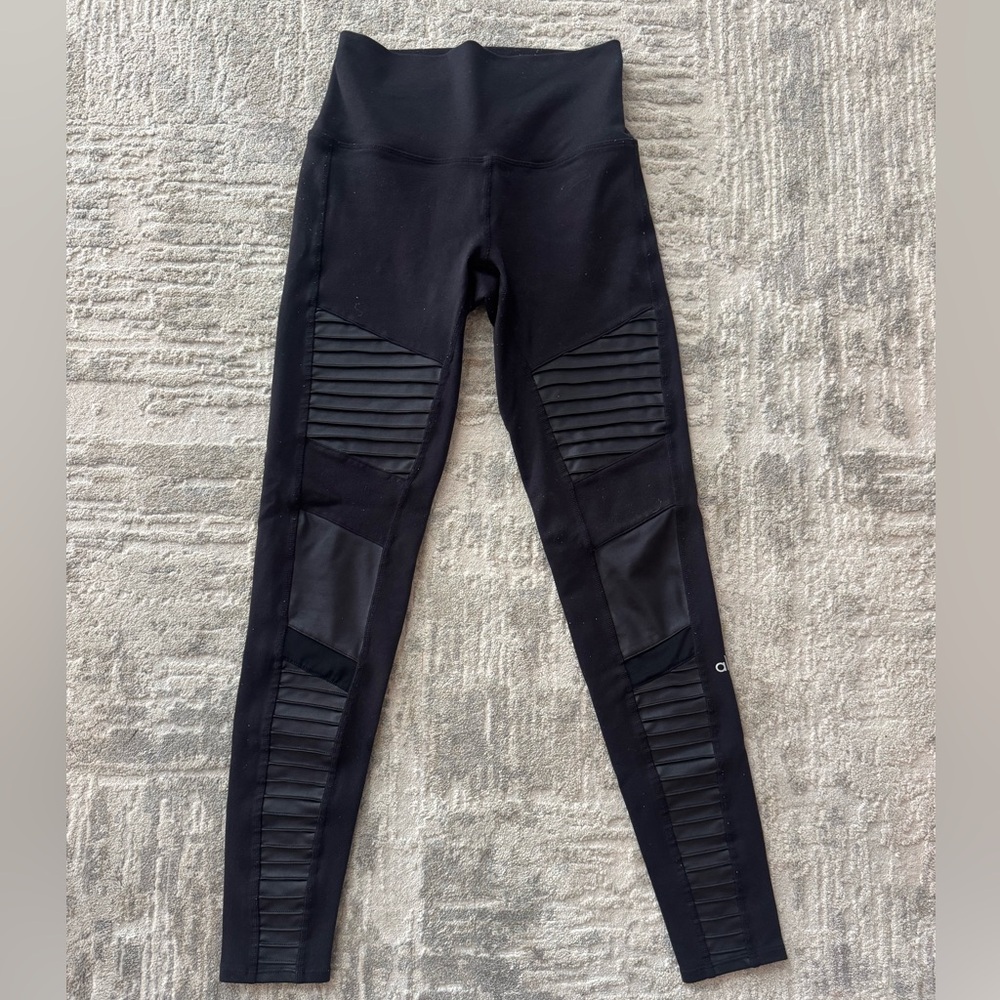 Alo Yoga High Waisted Moto Legging